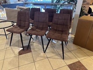 Set van 6 eetkamerstoelen, bruin stof, zwarte poten